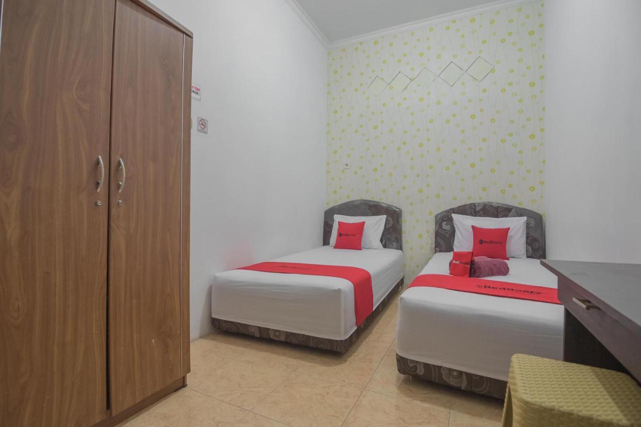 Reddoorz Near Sepinggan Airport 2 2*